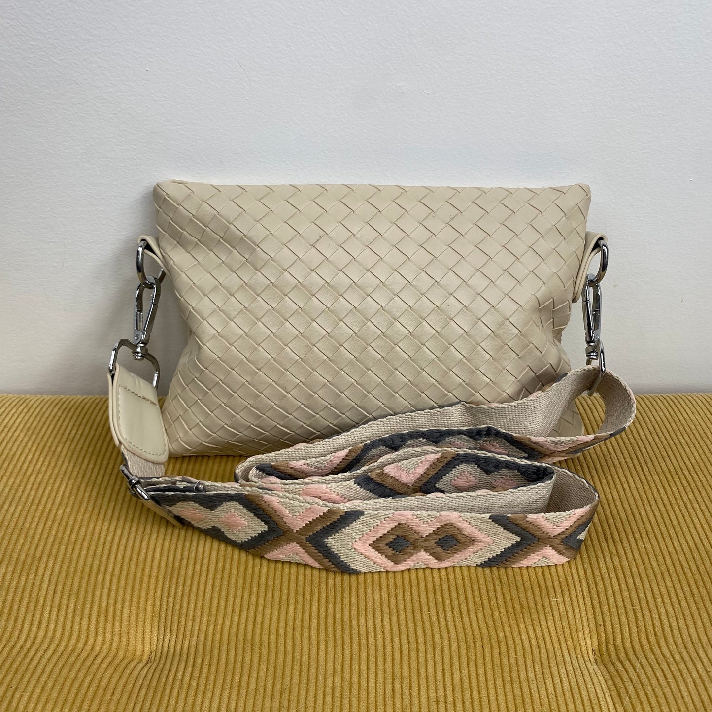 Robyn Woven Purse