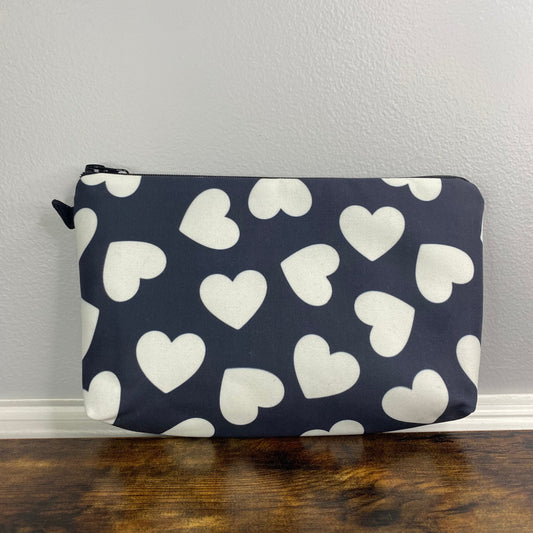 Pouch - Heart, Black and White