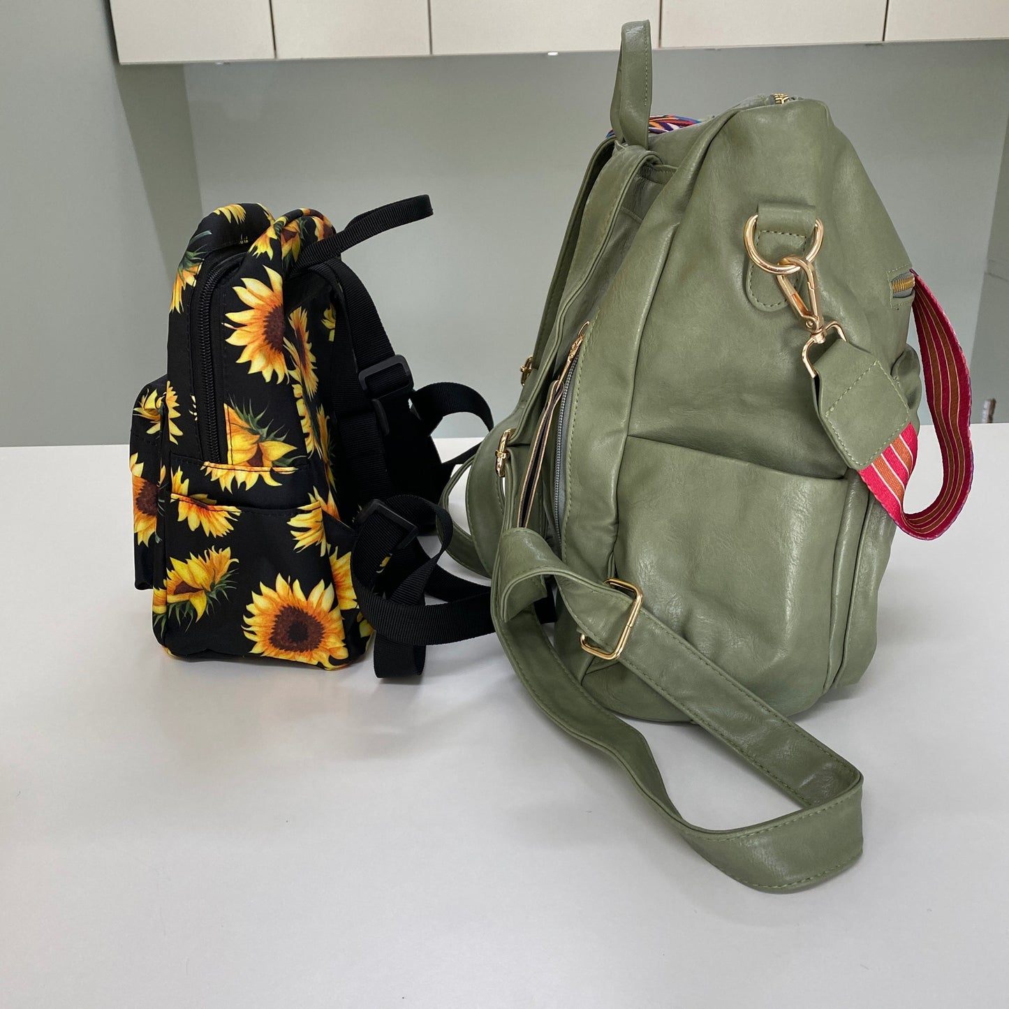 Pouch & Mini Backpack Set - Turquoise Sunflower