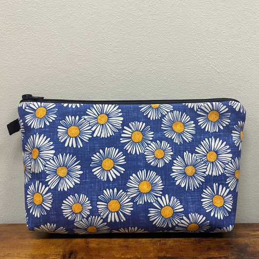 Pouch - Floral Daisy on Denim Blue