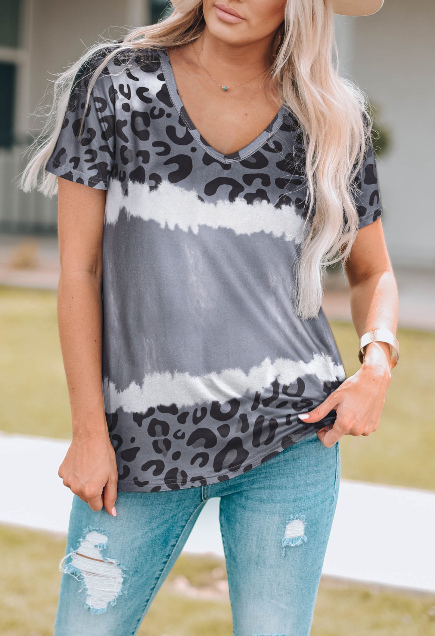 Leopard V-Neck Tee Shirt